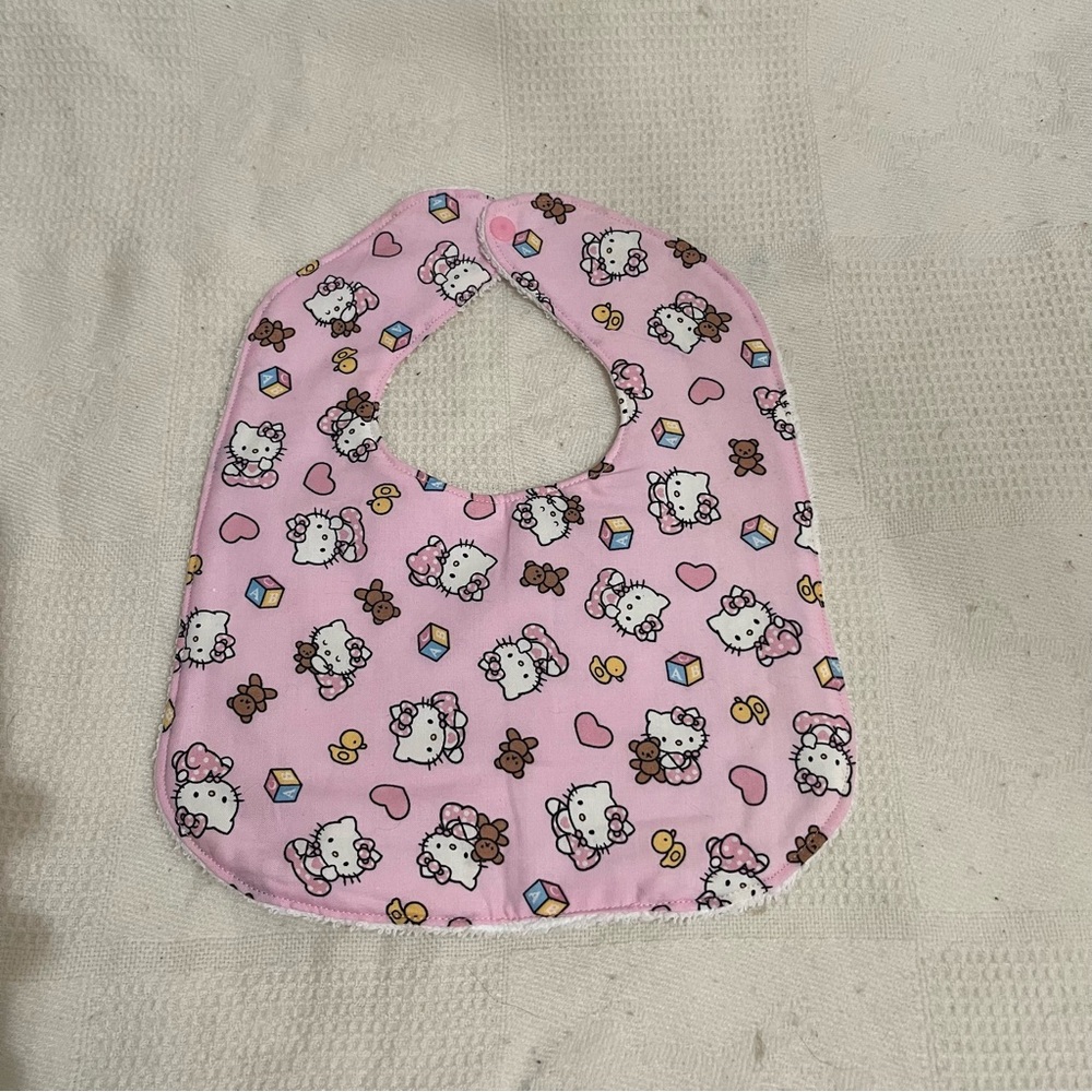 Hello Kitty Bib